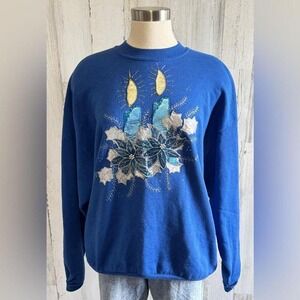 Vintage Christmas Sweatshirt Blue Embroidered poinsettia Candles XL shimmery‎